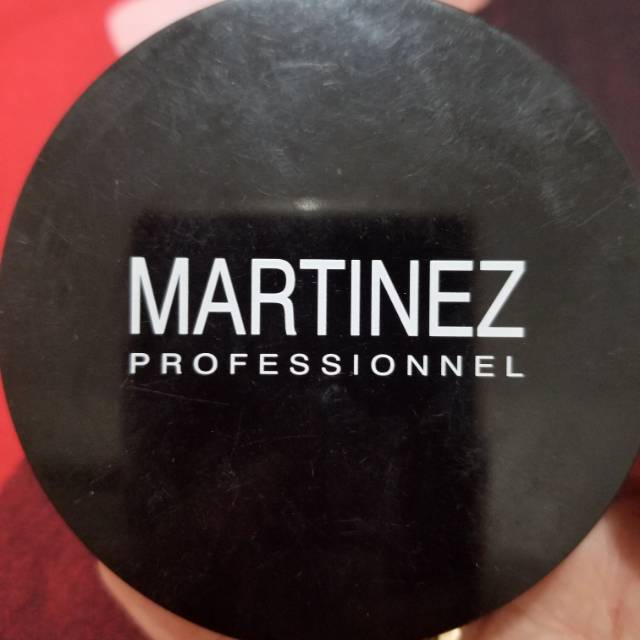 Bedak Padat Martinez 03 (pink shell)