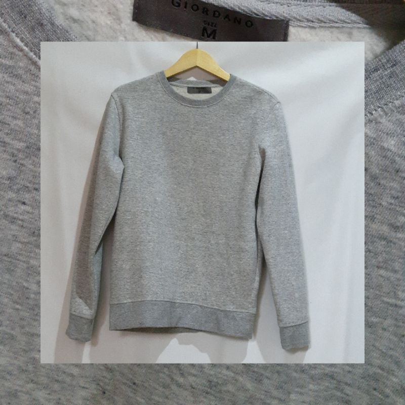 Crewneck giordano / jaket giordano / jaket second / Crewneck polos giordano