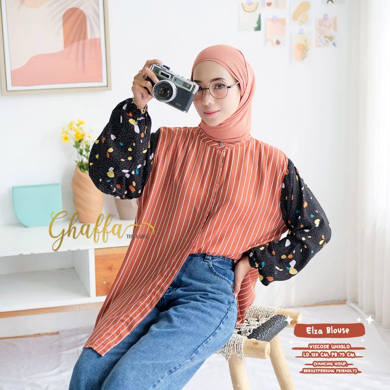 Blouse warna motif salur / Elza blouse by ghaffa the label / blouse wanita modern