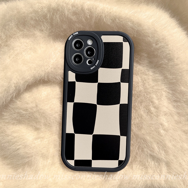 IPHONE Casing Soft Case Pelindung Lensa Oval Cassing Kompatibel Untuk Iphone7 8 Plus 6 6S Plus XR 11 13 12 14 Pro Max X XS Max 11Pro Max SE 2020hitam Putih Motif Kotak-Kotak Ultra Soft Cover