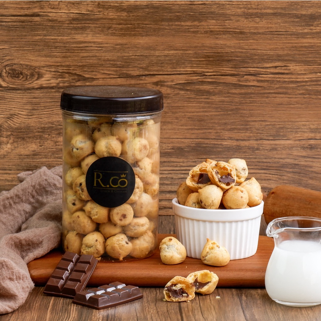 

SOES KERING COKLAT/ KUE SOES KERING COKLAT LUMER MURAH / SNACK ENAK