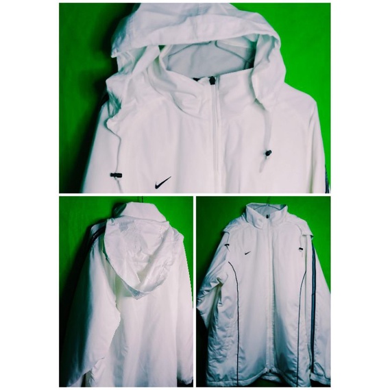 Jaket Nike