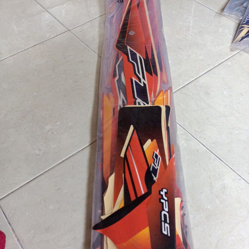striping stiker les body fiz r 2003 orange