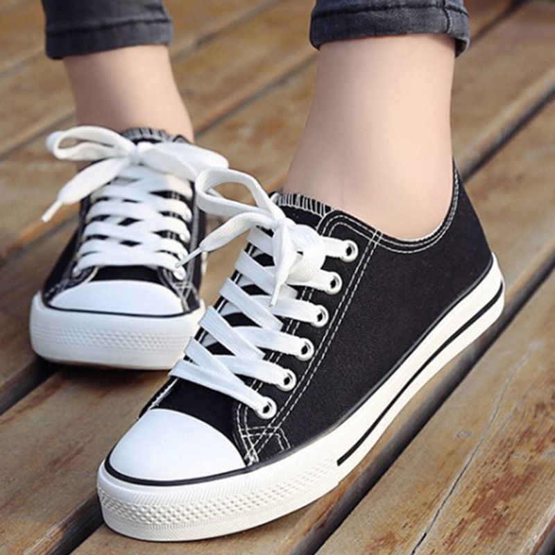 black and white canvas shoes