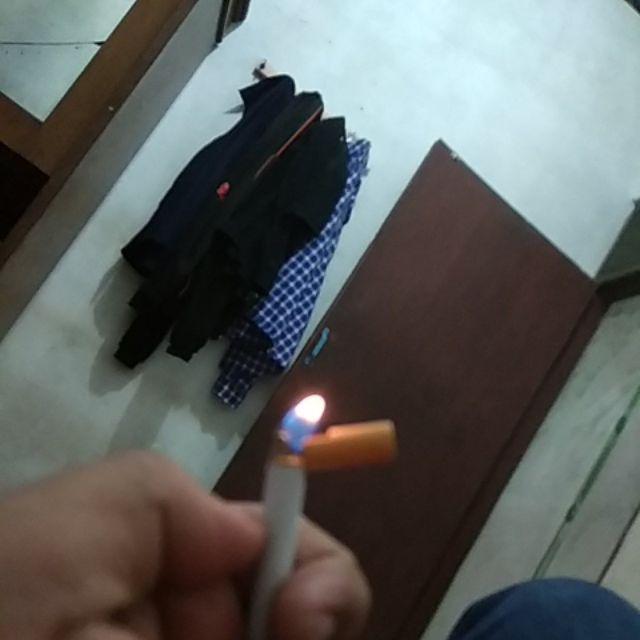 Kualitas Terbaik!!korek Api Gas Unik Bentuk Rokok/korek Api Unik