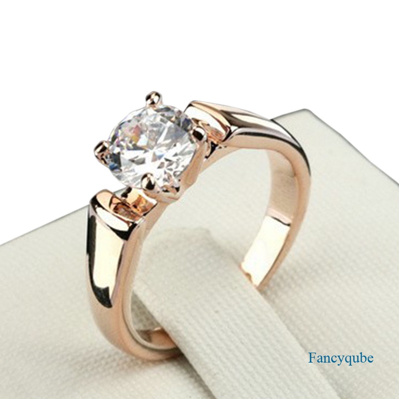 Fancyqube Cincin Sterling Silver 925 Hias Batu Kristal Bulat Kecil Untuk Wanita