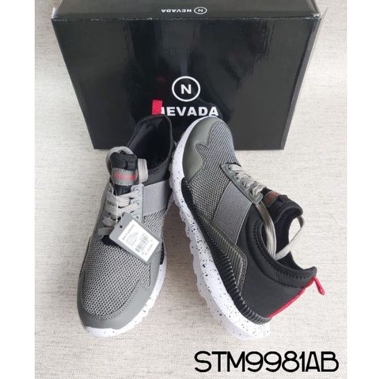 Sepatu Sneaker Tali Pria STM9981 Brand MATAHARI Nevada
