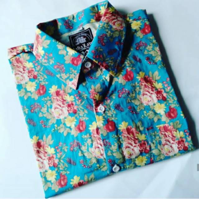 KEMEJA  MOTIF PREMIUM - SHORT SLEEVE MAFIA LAWAS size M