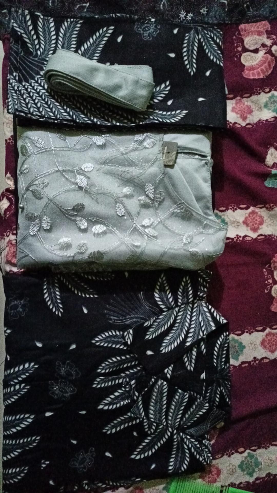 Maura Couple - Sania Ruffle Batik Couple Ori Ndoro Jowi Dnt Garansi Termurah Shopee - Batik Kebaya 4