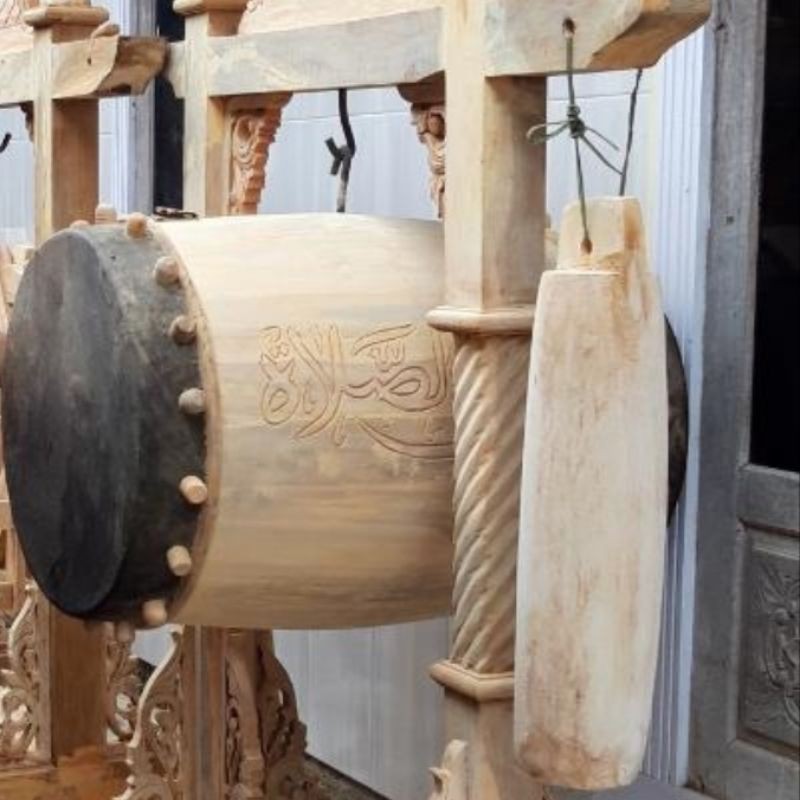 bedug mini berikut kentongan