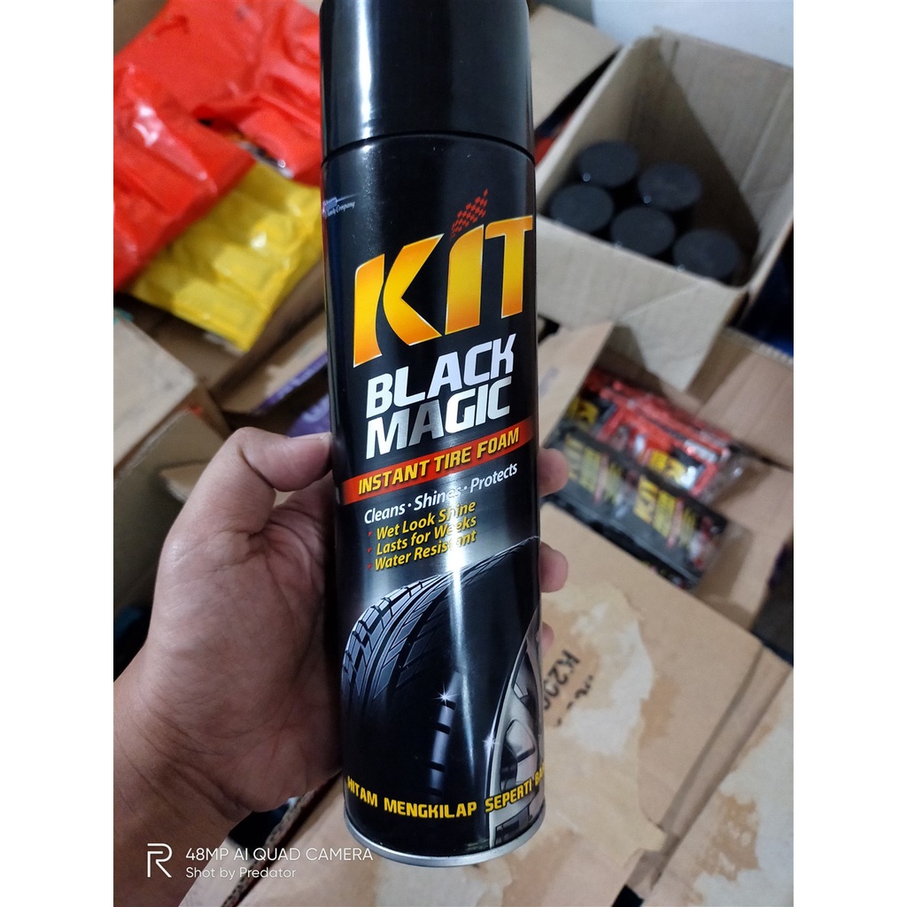 DI PAKAI SHOWROOM KIT BLACK MAGIC SEMIR BAN SEMPROT LANGSUNG BERSIH HITAM MENGKILAP