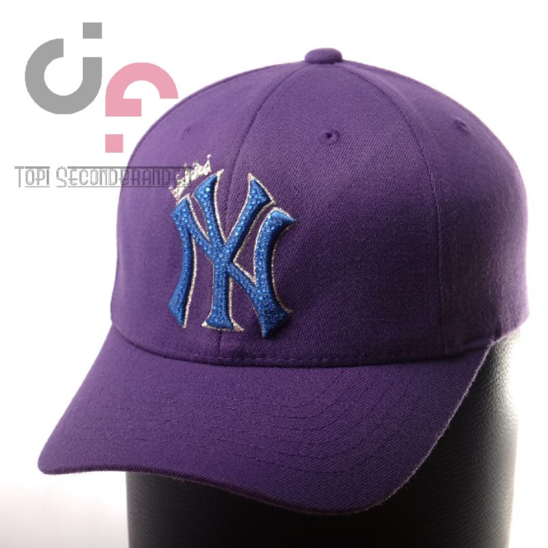 Like New , Topi Cap merk MLB logo NY New York Yankees warna ungu setelan , Prelove Bekas Second Orig