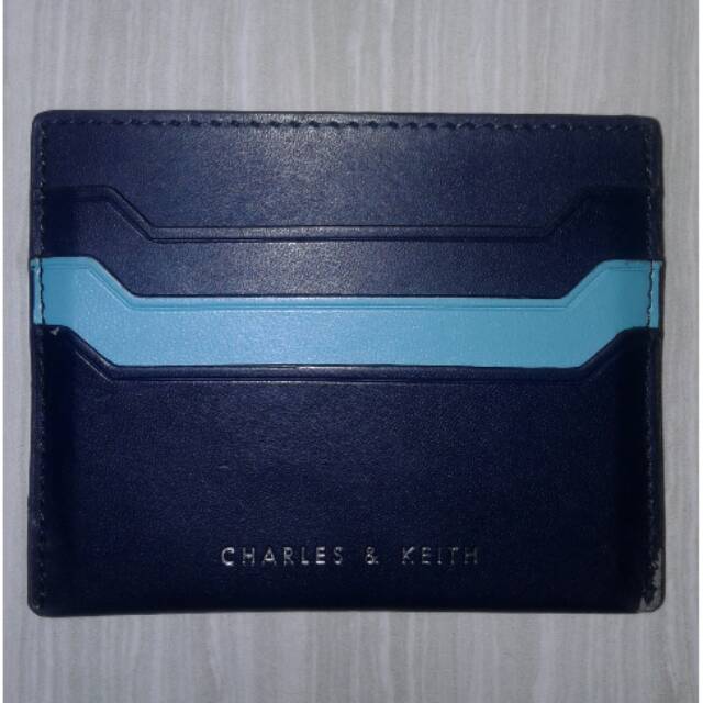 Card holder Charles & Keith (PRELOVED)