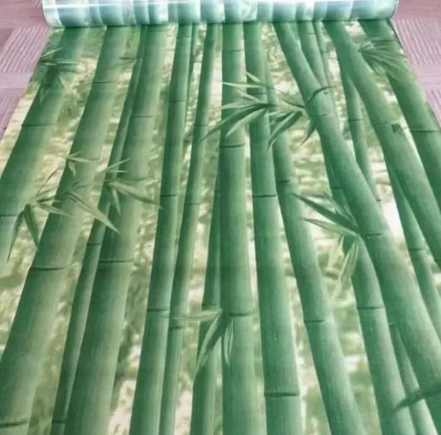 Wallpaper stiker dinding motif bambu tua 3D (45CM X 10M )