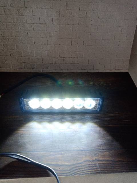 Lampu DRL / sorot 6titik LED mobil universal bahan aluminium