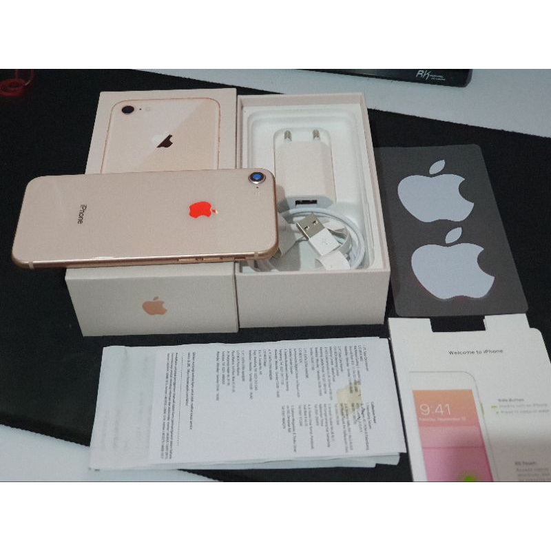 iphone 8 gold 64Gb resmi ibox mulus