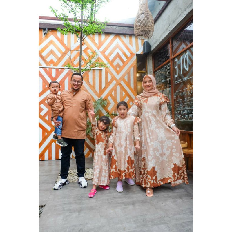 SHAKILLA FAMSET / FAMSET LEBARAN 2021 / GAMIS COUPLE KELUARGA