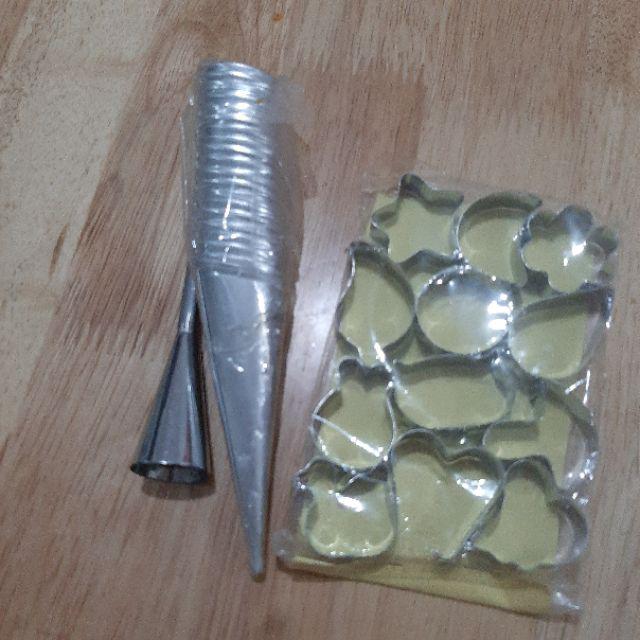 Cetakan Kue Horn Cumcum /1 Pak Isi 20 Pcs(ukuran S)