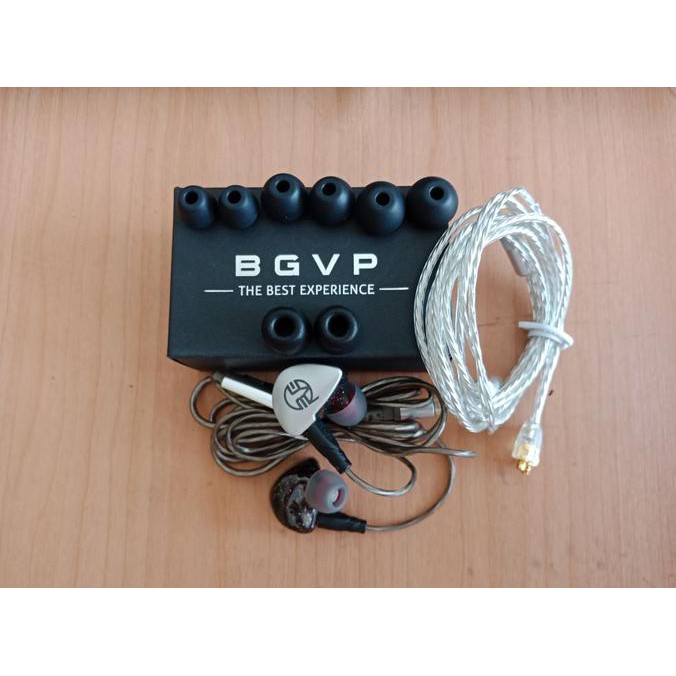 BGVP SGZ-DN1 - DUAL DRIVER - IEM WITH MIC - MMCX CONNECTOR - HITAM