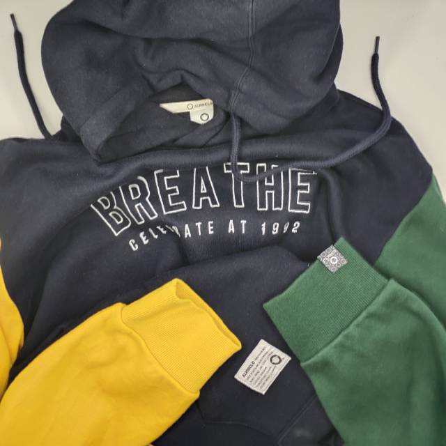 Hoodie Alvinclo Original Size XL ( preloved )