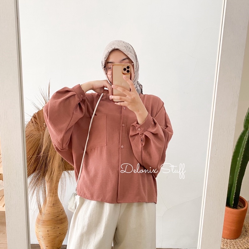 Oversize crinkle batwing top