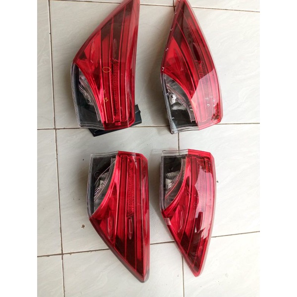 stoplamp Toyota Fortuner VRZ ORIGINAL