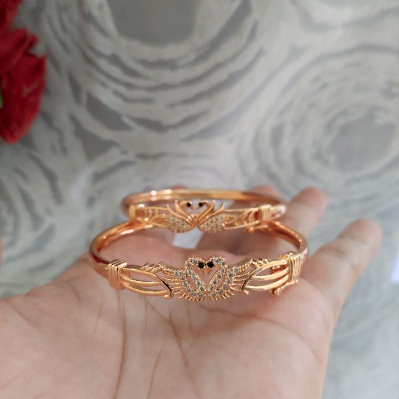 gelang angsa titanium