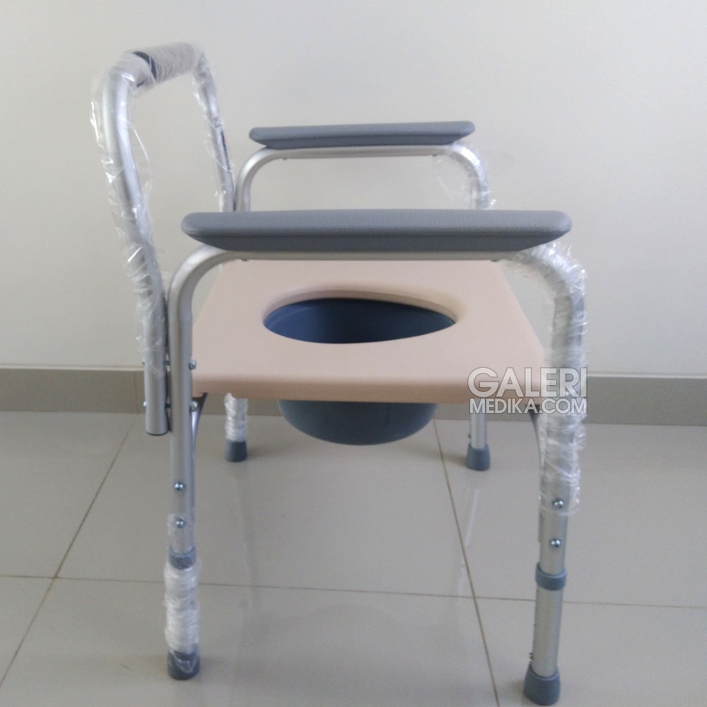 GEA Commode Chair (Kursi BAB) FS895L / FS 895 L / FS-895L - Kursi Toilet