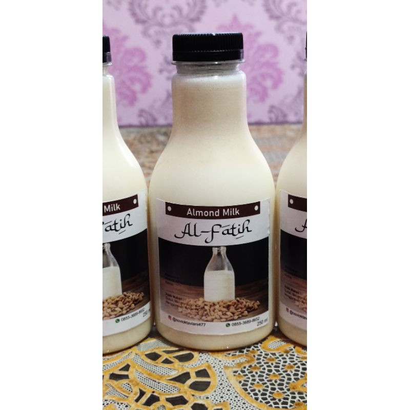 

Susu Kurma Nabeez dan Almond Milk Al Fatih| baca deskripsi | nabeez = susu + kurma | Sukur