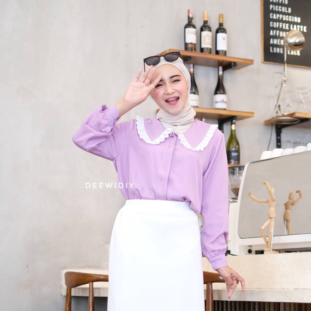 BLOUSE COLLAR KOREA BAJU KERJA WANITA DENGAN AKSEN LACE - JUKYUNG BLOUSE DEEWIDIY