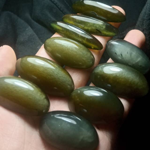 Pandan ijo lumut sisik betik