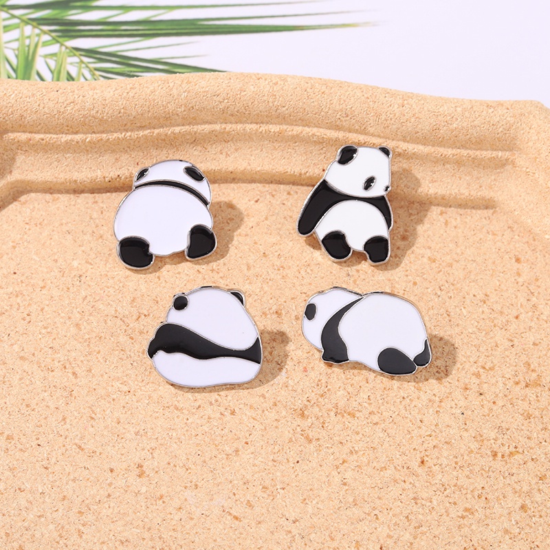 Pin Bros Lencana Enamel Bentuk Kartun Hewan Panda Untuk Hadiah Teman