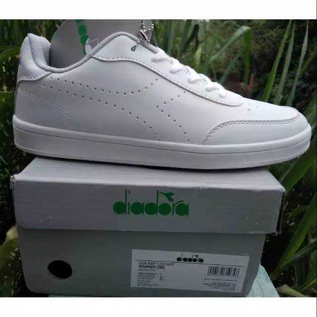 DIADORA GIVANO WOMENS WHITE