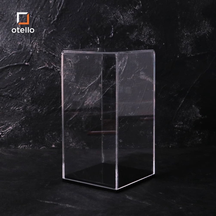 12.5 x 12.5 x 32 cm | Box Display Akrilik | Showcase Akrilik