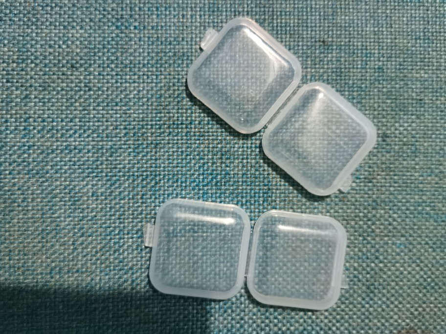 【5pcs】kotak Penyimpanan Mini Bahan Plastik Transparan Bentuk Persegi Untuk Perhiasan