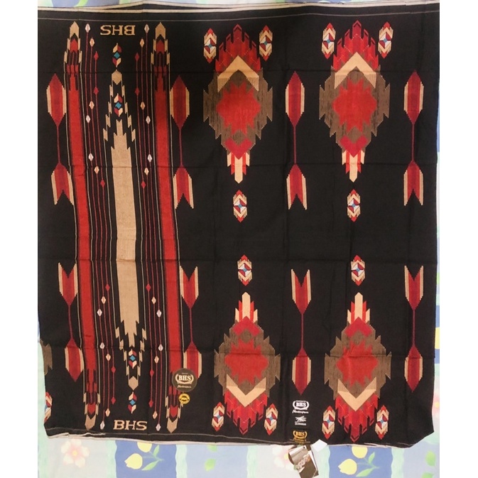 SARUNG BHS SGA HITAM GOLD LIMITED