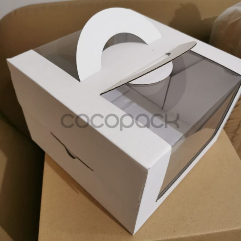 White Cake Box 22x22x15cm