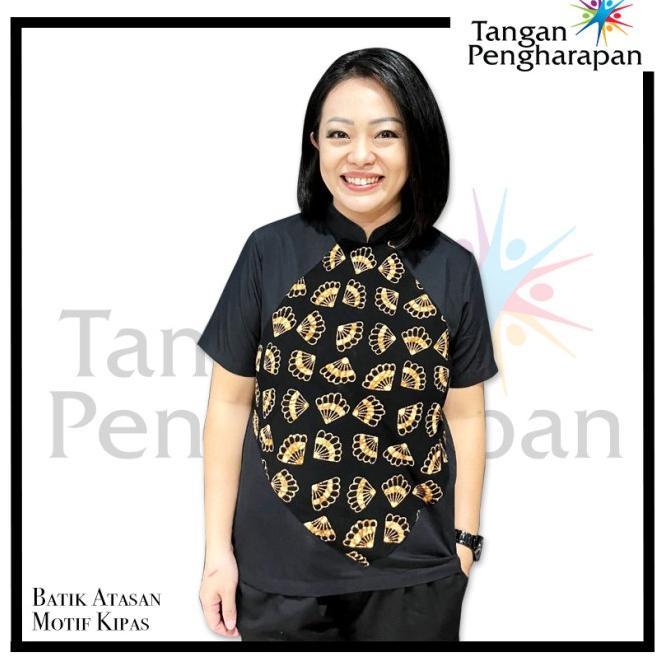 Atasan Batik Motif Kipas Tangan Pengharapan
