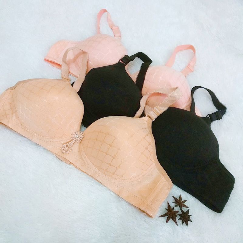 Bra / BH wanita tanpa kawat Art , 369