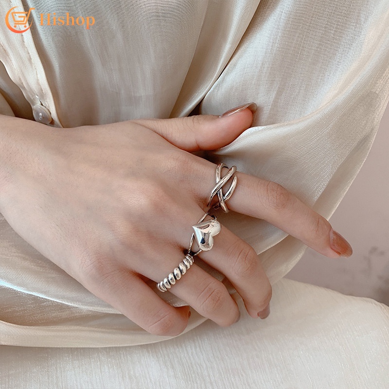 3pcs / Set Cincin Bentuk Hati Warna Silver Untuk Wanita