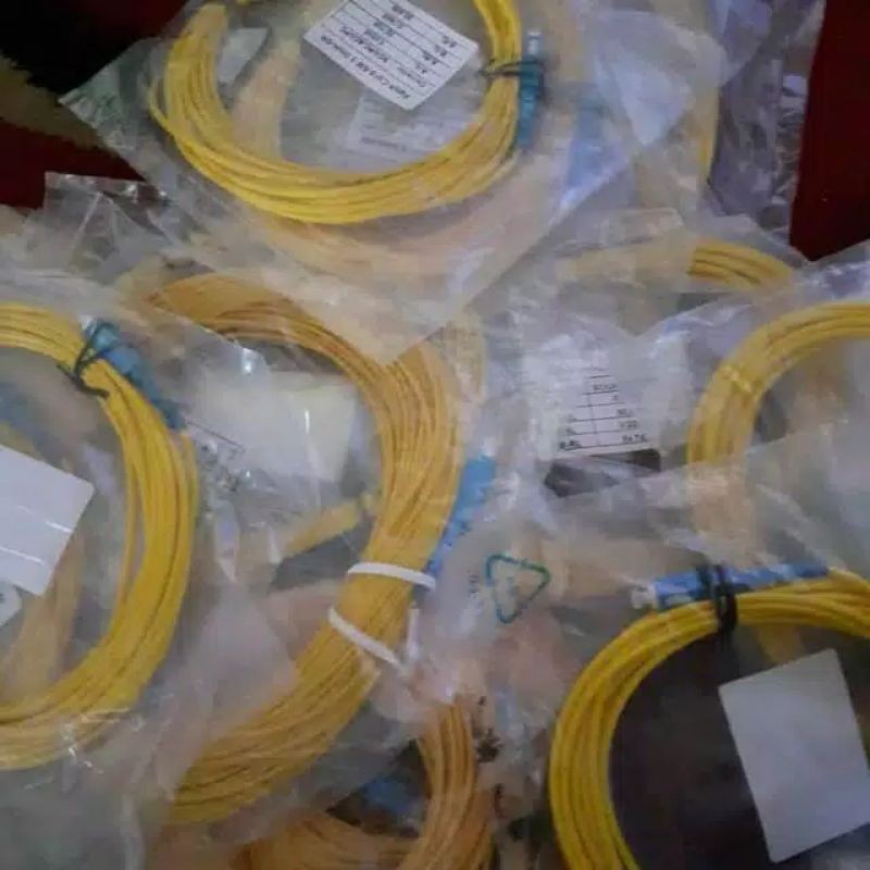 Kabel Patch cord fiber optik 5m SC TO UPC