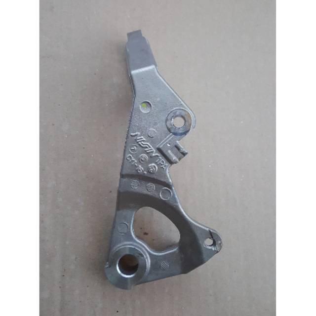 Original Breket dudukan kaliper rem cakram belakang Vixion NVA 2PV bracket caliper rear kepala babi