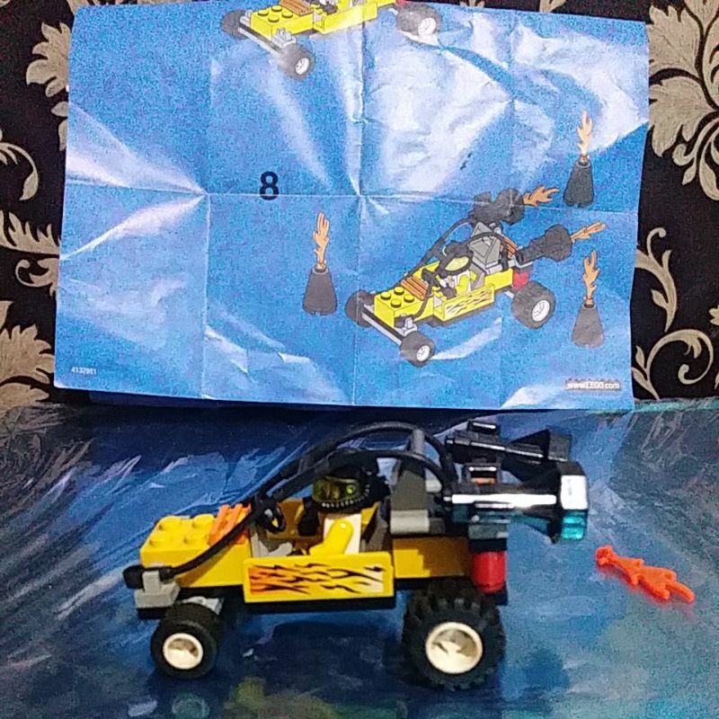 lego ori mobil balap