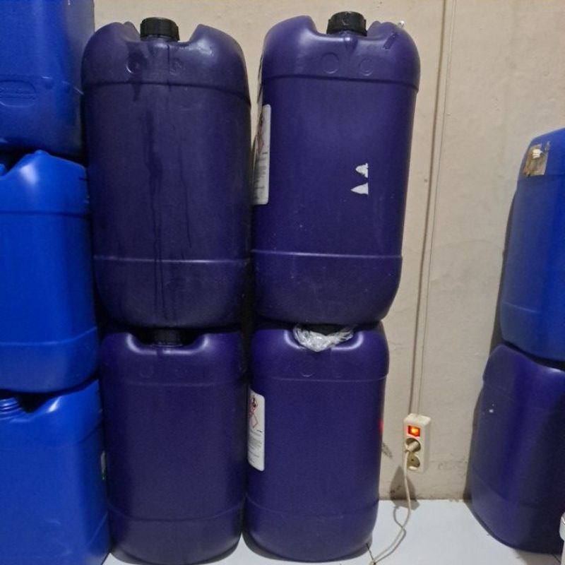 JERIGEN BEKAS 35 LITER BARU 1X PAKAI MOHON TANYA DULU KETERSEDIAAN PRODUK