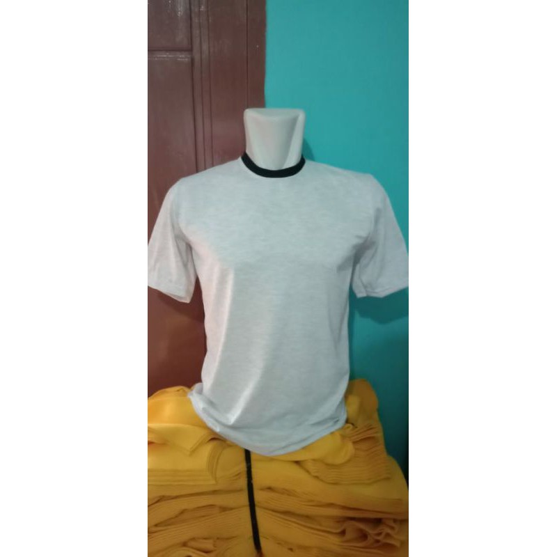 Kaos Polos  cotton combed 30s  / ONECK / unisex / tangan pendek / baju pria