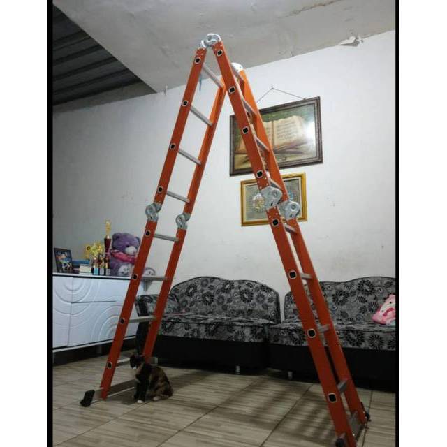 Tangga Lipat Alumunium Merah 4.6M