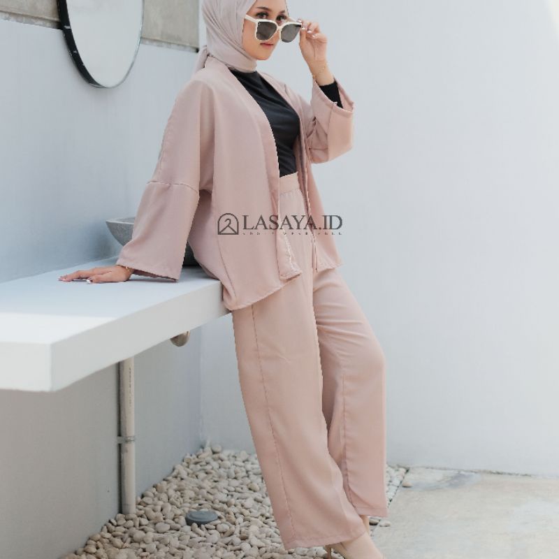 ALEENA ONE SET - CREAM | OUTER | CELANA KULOT