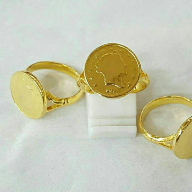 Cincin koin lapis emas
