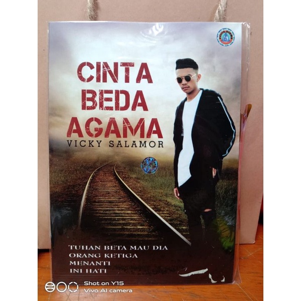 Kaset Vcd Original lagu ambon Vikky salamor( Cinta beda agama)