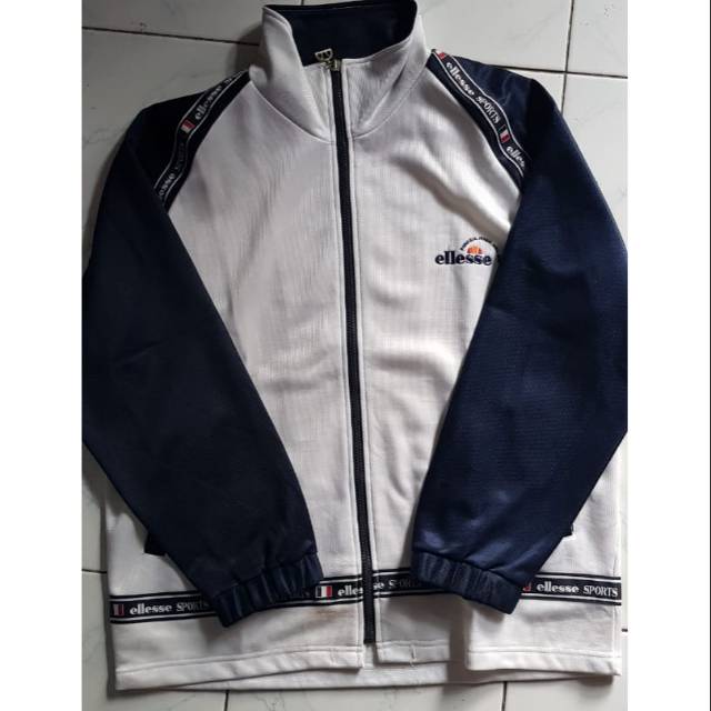 Jaket ellesse original second branded murah